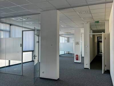 Gewerbeobjekt mieten in 4232 Hagenberg