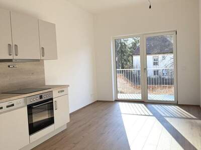 Altbauwohnung mit Balkon mieten in 8680 Mürzzuschlag (Bild 3)