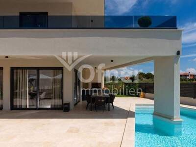 Haus kaufen in 52440 Porec (Bild 4)