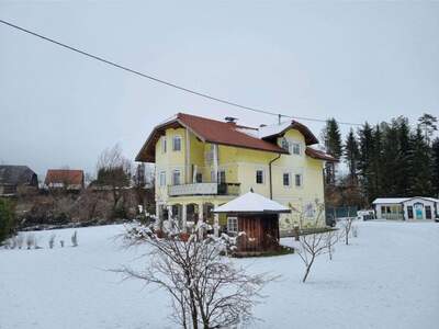 Villa provisionsfrei mieten in 9125 Peratschitzen