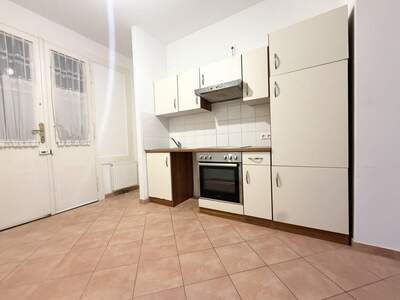 Altbauwohnung kaufen in 1170 Wien (Bild 2)