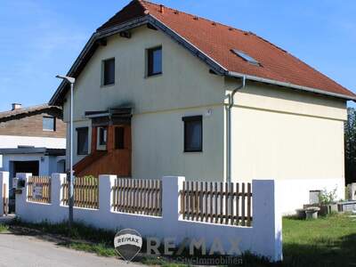 Einfamilienhaus kaufen in 2604 Theresienfeld (Bild 2)