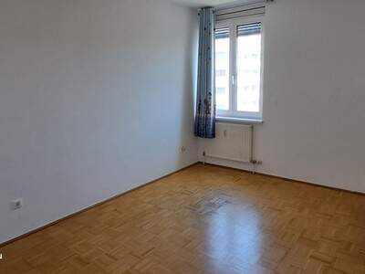 Altbauwohnung kaufen in 4040 Linz (Bild 2)