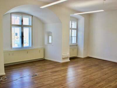 Büro / Praxis mieten in 2620 Neunkirchen (Bild 3)