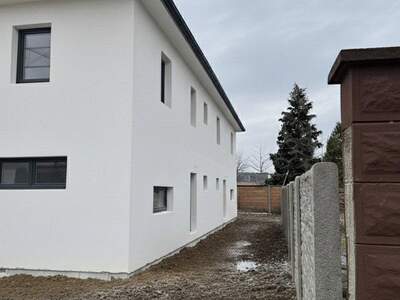 Mehrfamilienhaus kaufen in 2232 Deutsch (Bild 2)