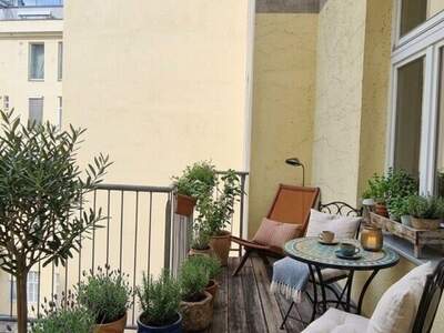 Altbauwohnung mit Balkon mieten in 1030 Wien