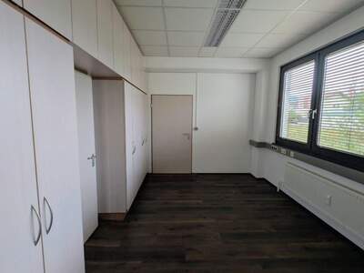 Gewerbeobjekt mieten in 6020 Innsbruck (Bild 3)