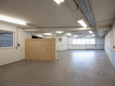 Gewerbeobjekt mieten in 6068 Mils