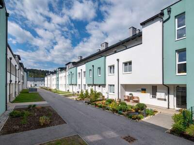 Wohnung mit Balkon mieten in 2625 Schwarzau