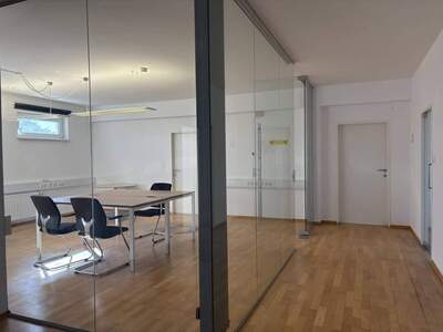 Gewerbeobjekt mieten in 4910 Ried