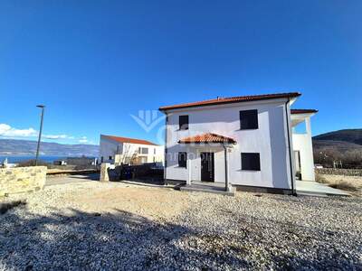 Haus kaufen in 51516 Vrbnik (Bild 2)