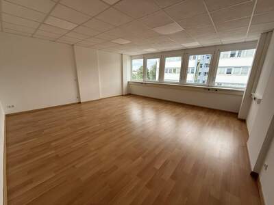 Büro / Praxis mieten in 2544 Leobersdorf (Bild 4)