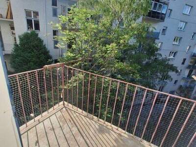 Altbauwohnung mit Balkon mieten in 8010 Graz (Bild 4)