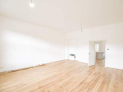 Altbauwohnung mit Balkon mieten in 1030 Wien (Bild 2)