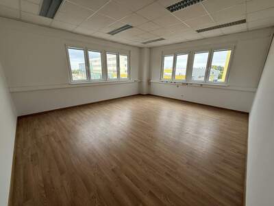 Büro / Praxis mieten in 2544 Leobersdorf (Bild 2)