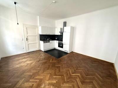 Altbauwohnung kaufen in 8010 Graz (Bild 2)