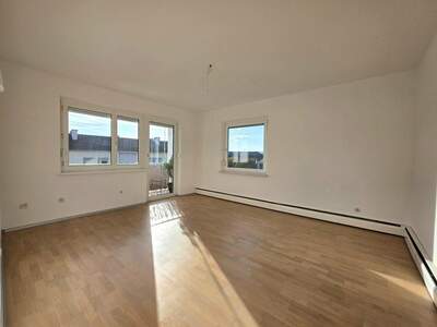 Altbauwohnung mit Balkon kaufen in 8200 Gleisdorf (Bild 1)