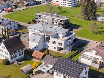 Haus mit Garten kaufen in 6971 Hard (Bild 2)