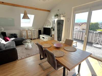 Dachgeschosswohnung kaufen in 5071 Wals