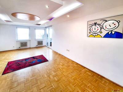 Altbauwohnung mit Balkon kaufen in 4030 Linz (Bild 3)