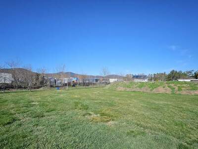 Grundstück kaufen in 2540 Bad Vöslau