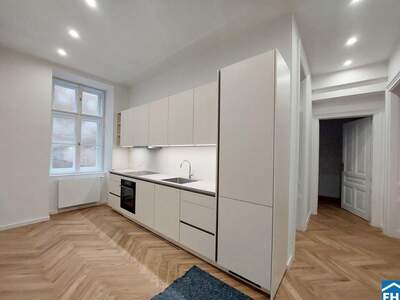 Altbauwohnung mit Balkon mieten in 1010 Wien (Bild 1)