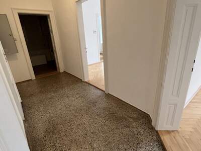 Altbauwohnung mieten in 8010 Graz (Bild 4)