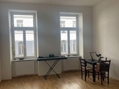 Altbauwohnung mieten in 1090 Wien (Bild 3)