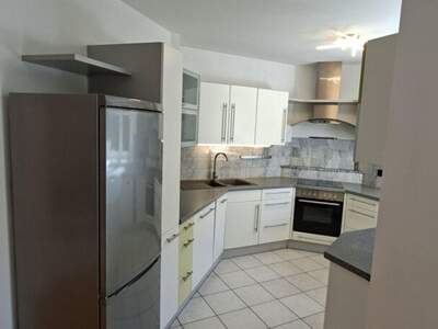 Altbauwohnung mit Balkon kaufen in 6300 Wörgl (Bild 2)