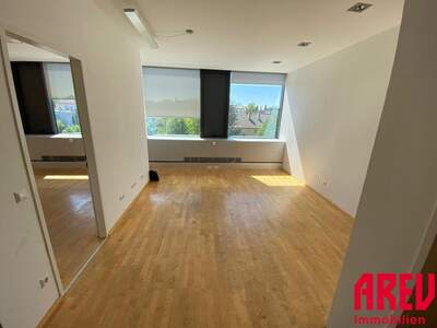 Gewerbeobjekt mieten in 4600 Wels (Bild 2)