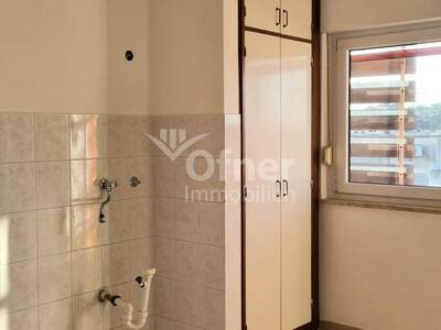 Wohnung mit Balkon kaufen in 52440 Porec (Bild 3)