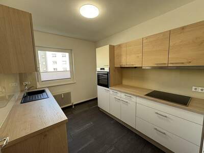 Wohnung mit Balkon kaufen in 6020 Innsbruck (Bild 2)