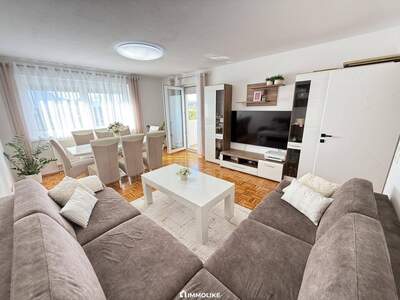 Wohnung kaufen in 4663 Laakirchen