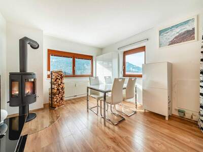 Wohnung mieten in 6365 Kirchberg