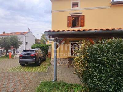 Haus kaufen in 51513 Omišalj (Bild 2)