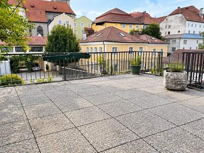 Mehrfamilienhaus kaufen in 5280 Braunau (Bild 1)