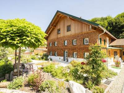 Landhaus kaufen in 4881 Straß