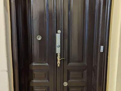 Altbauwohnung mit Balkon kaufen in 1150 Wien (Bild 2)