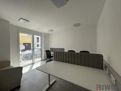 Büro / Praxis kaufen in 1220 Wien (Bild 1)