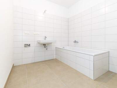 Terrassenwohnung kaufen in 2700 Wr. Neustadt (Bild 5)
