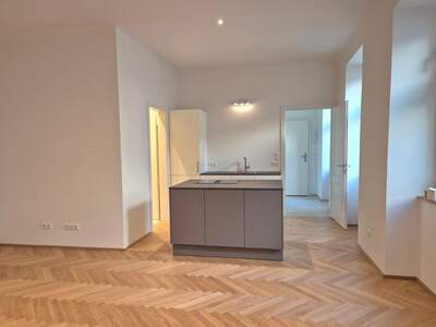 Altbauwohnung kaufen in 1020 Wien (Bild 2)