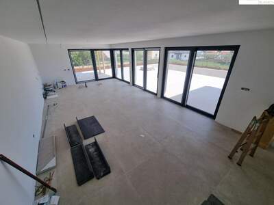 Haus kaufen in 52440 Porec (Bild 5)