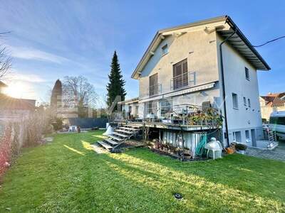 Zweifamilienhaus kaufen in 6890 Lustenau