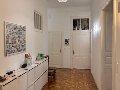 Altbauwohnung kaufen in 1080 Wien (Bild 3)