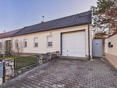 Haus kaufen in 2292 Engelhartstetten