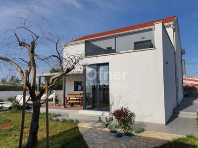 Haus kaufen in 52440 Porec (Bild 3)