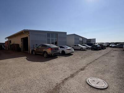 Gewerbeobjekt kaufen in 2231 Strasshof