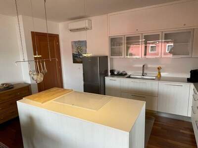 Wohnung mit Balkon kaufen in 34015 Muggia (Bild 4)