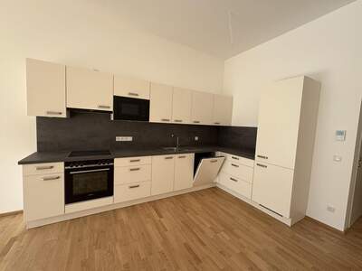 Wohnung mit Balkon mieten in 6130 Schwaz (Bild 2)