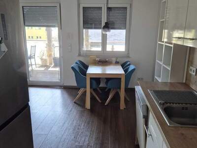 Altbauwohnung mit Balkon mieten in 8020 Graz (Bild 4)